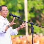 Info TEMPO Batam 3 Agustus 2026 Wali Kota Batam Amsakar Achmad memimpin apel gabungan Pegawai Pemerintah Kota Batam di Dataran Engku Putri, Batamcentre, Senin, 3 Agustus 2026. Dok. Pemkot Batam